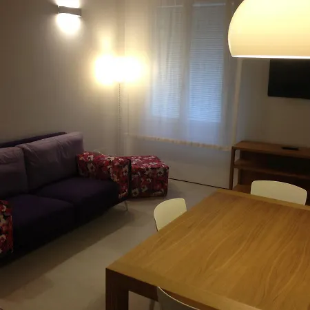 Apartman Carbona Sconta *