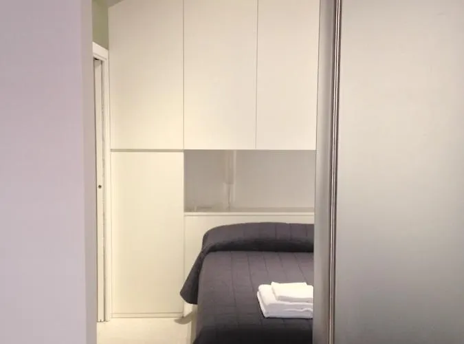 Carbona Sconta Apartman Velence