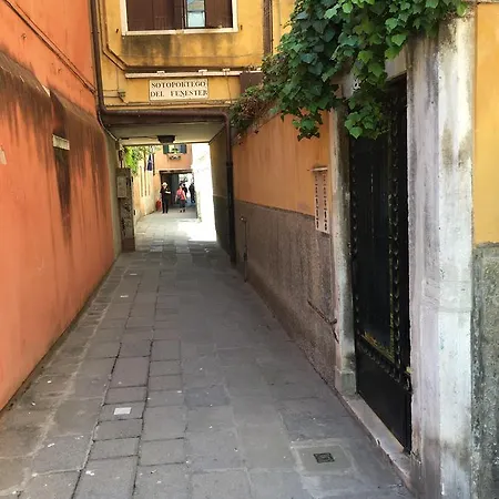 Carbona Sconta Apartmán Benátky